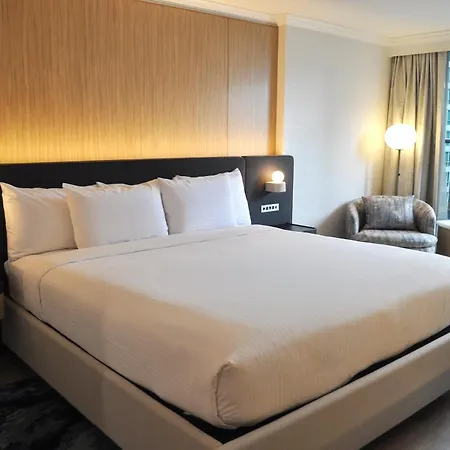 Pinnacle Hotel Harbourfront-3